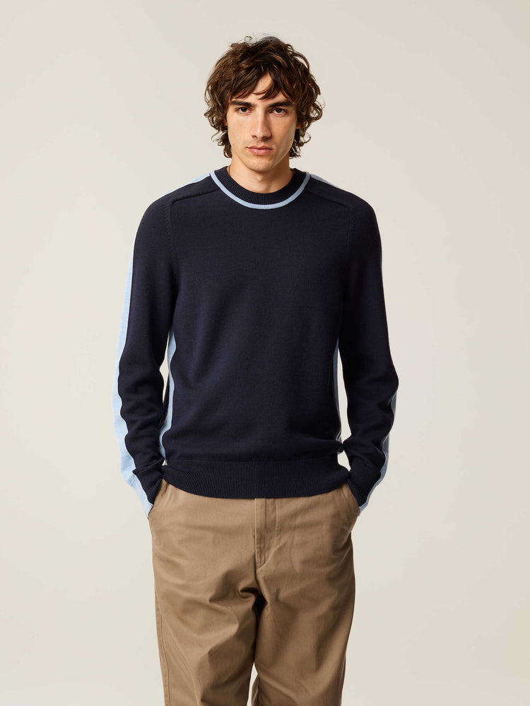 The Silhouette Crewneck Pacific Blue Image