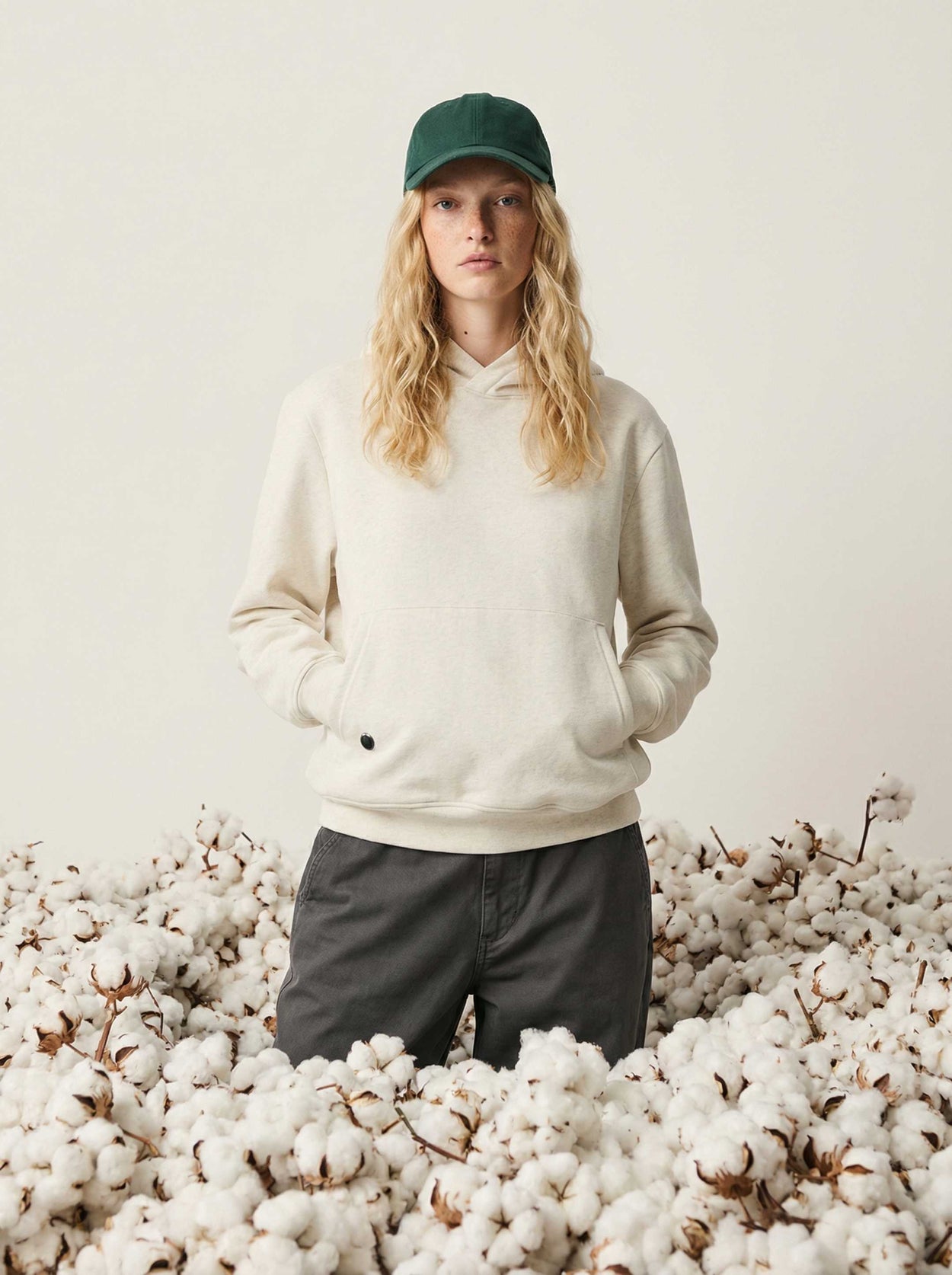 The Fibregen Hoodie Cloud Ash Female Image