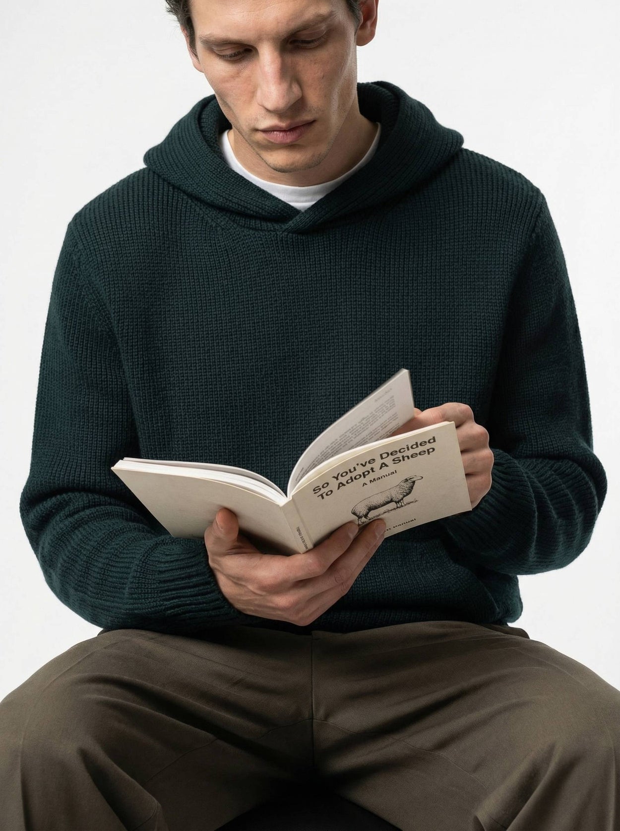 The Chunky Knit Hoodie Forest Green Male Image
