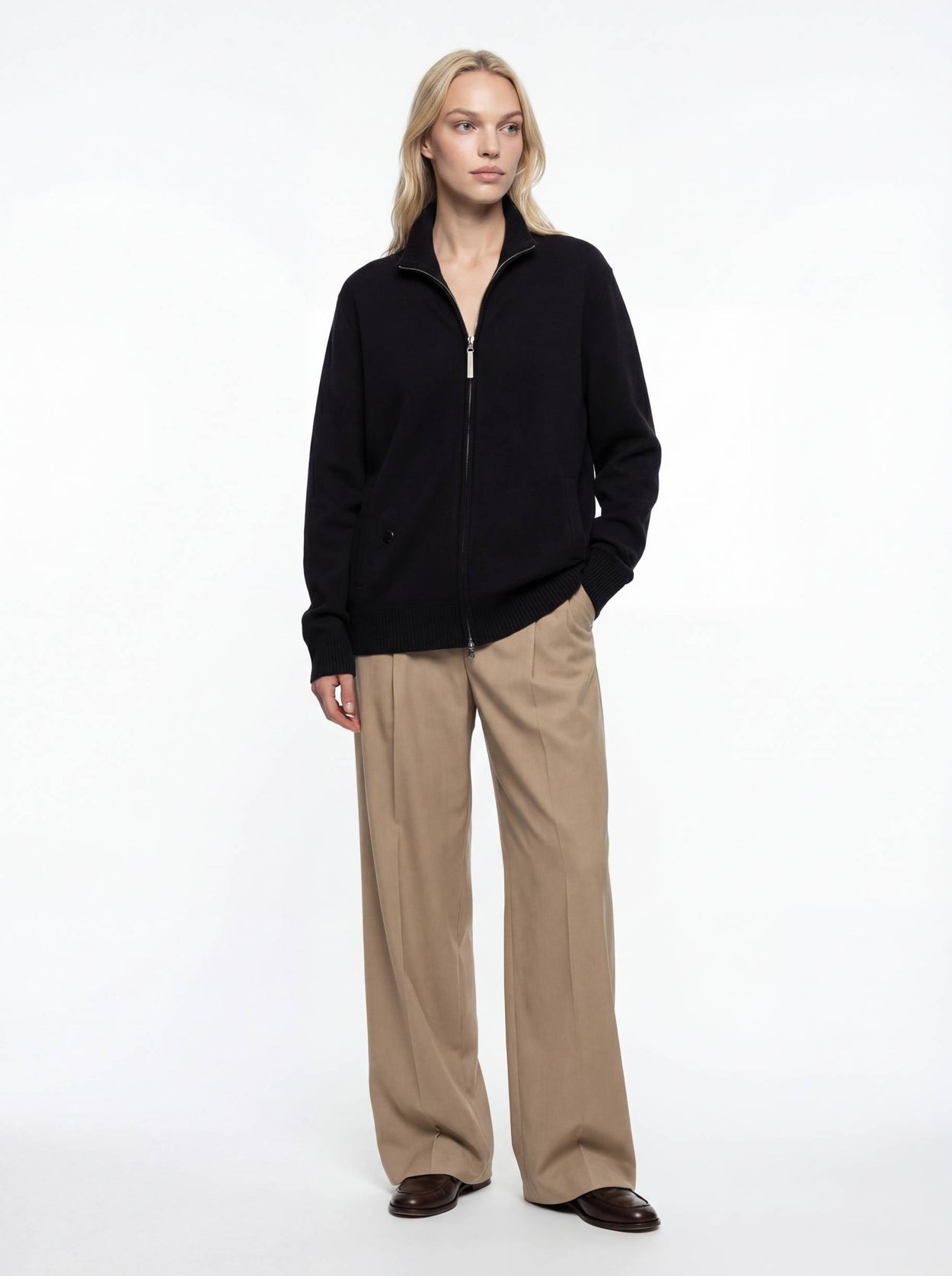 The Everyday Zip Through Jumper Anthracite Black Female Image