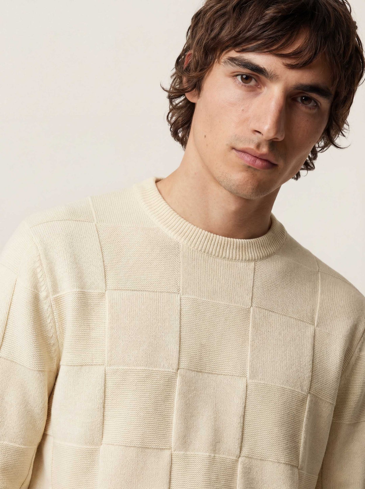The Textured Crewneck Jumper Raw White Male Image
