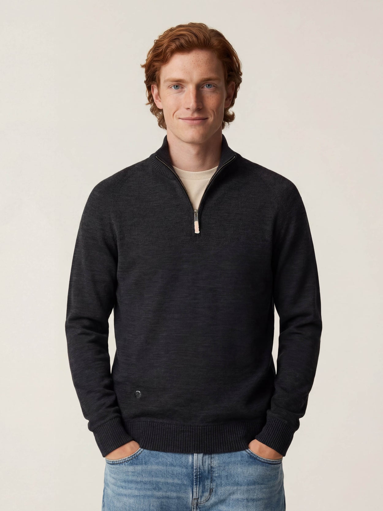 The Half Zip Anthracite Black Male Image