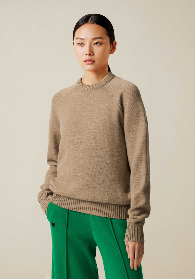 The Original Crewneck Fawn Brown Image