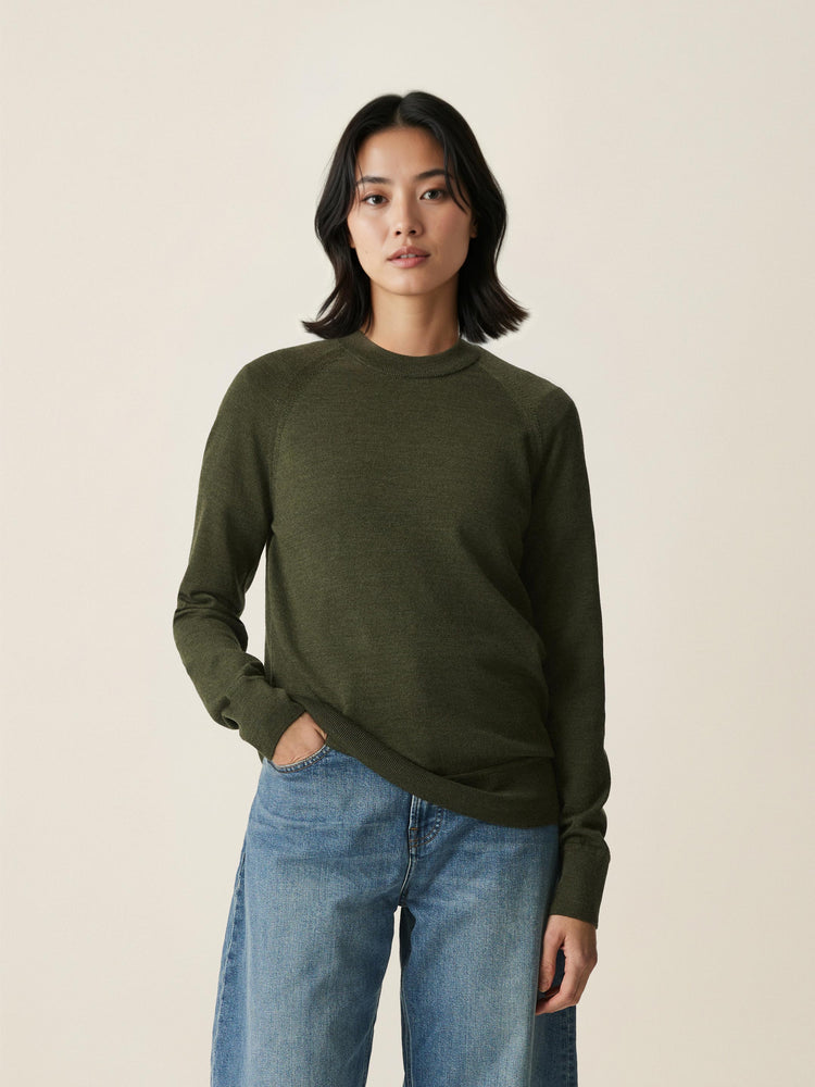 The Crewneck Light Moss Green Image