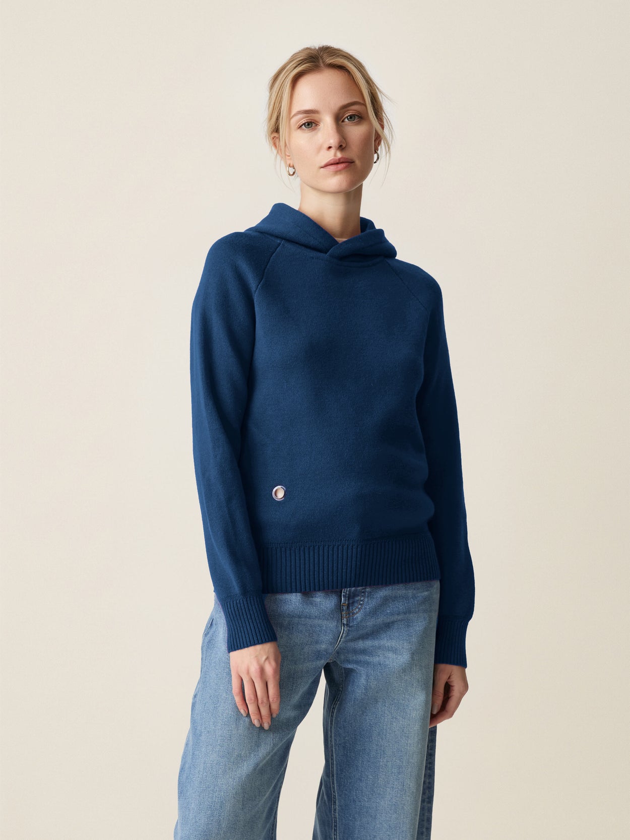 The Knitted Hoodie Tasman Blue Female Image