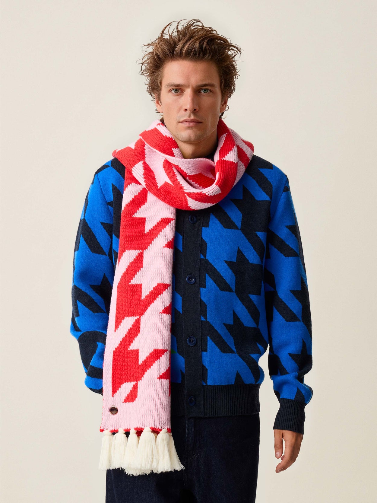 The Sheepstooth Scarf Candyfloss Pink Male Image