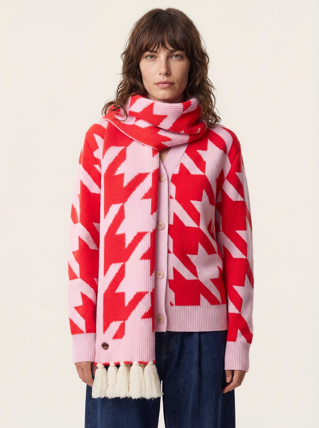 The Sheepstooth Scarf Candyfloss Pink Female Image