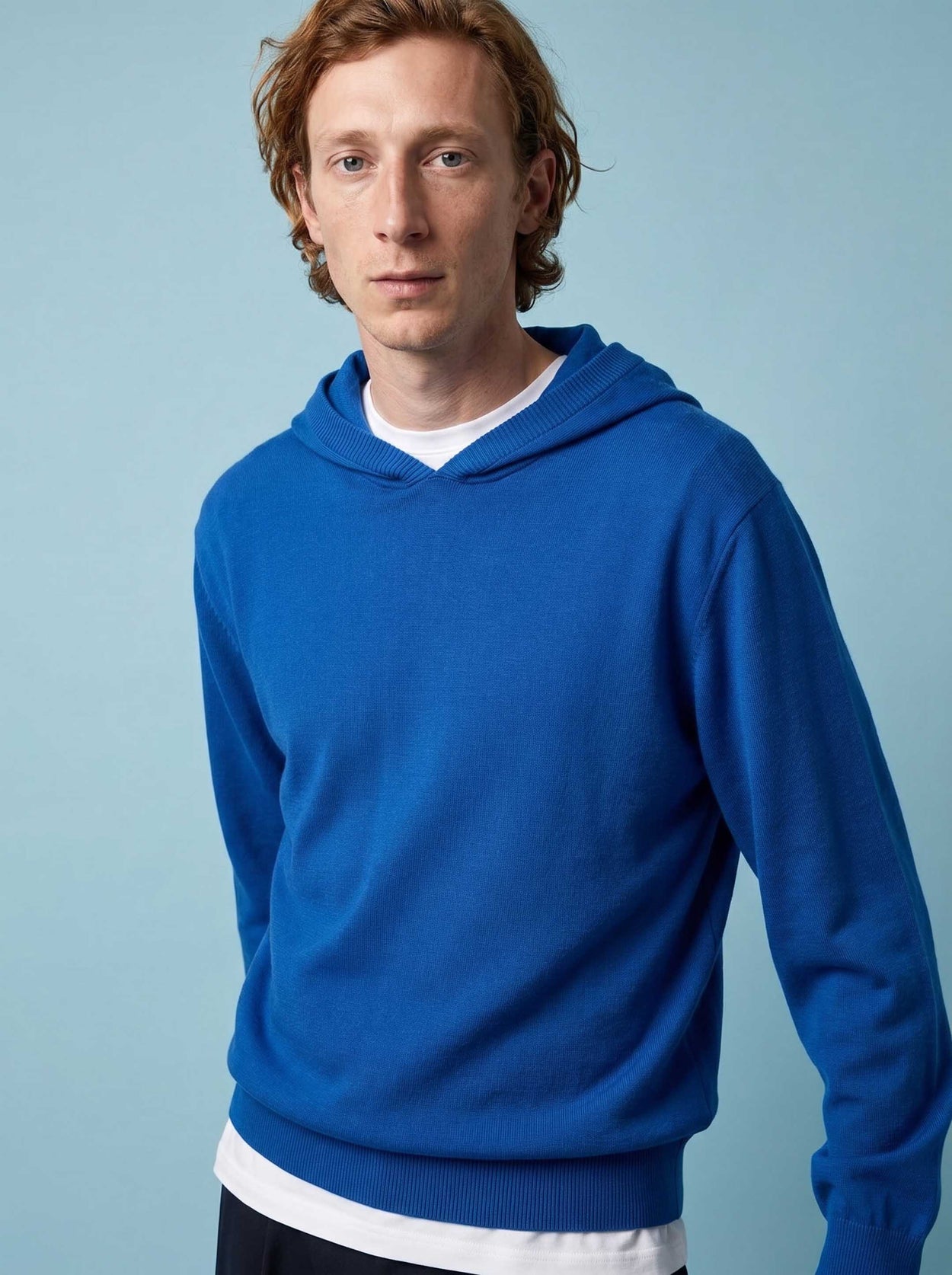 The Ultra-Light Hoodie Cobalt Blue Male Image
