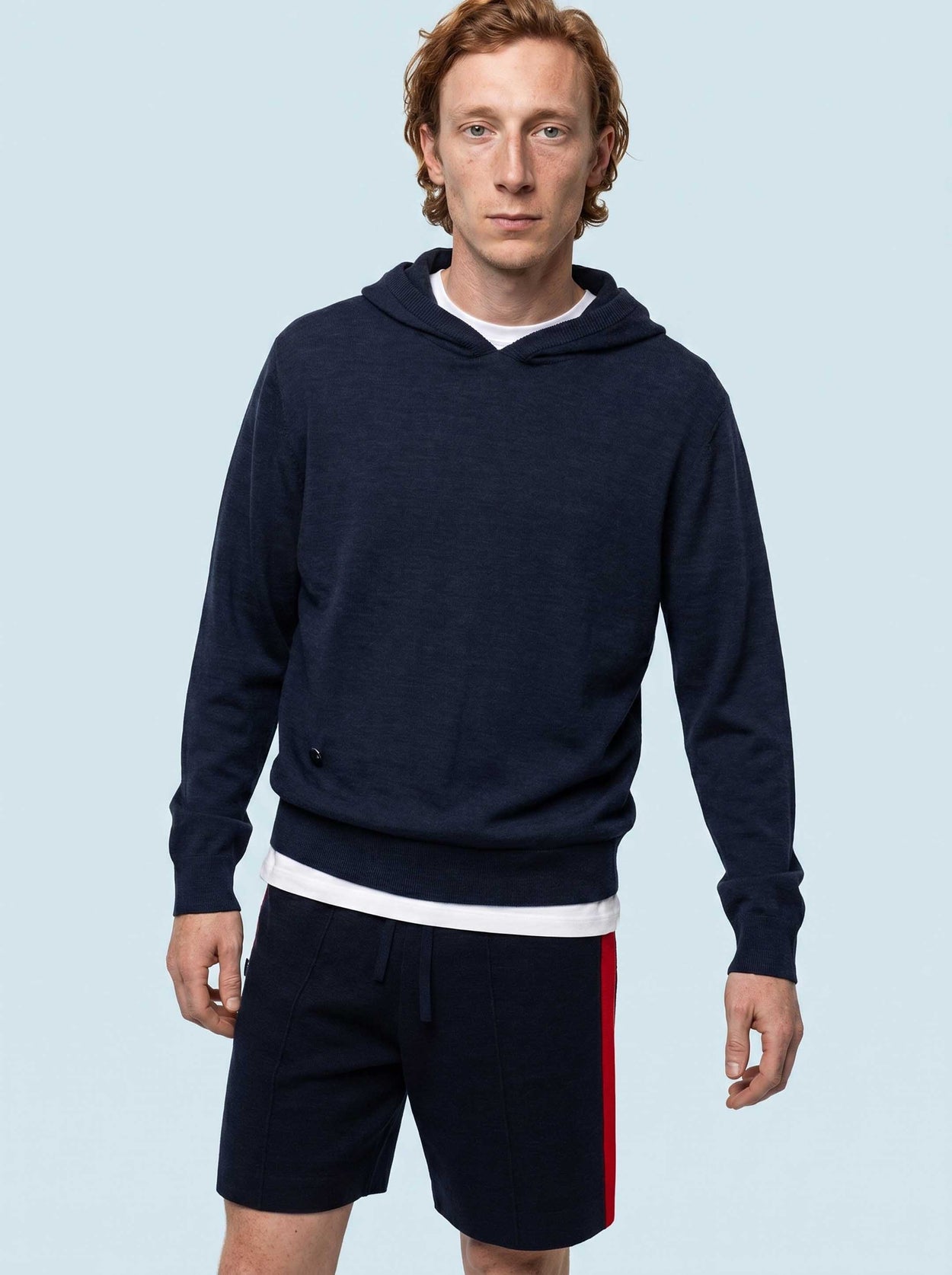 The Ultra-Light Hoodie Pacific Blue Male Image