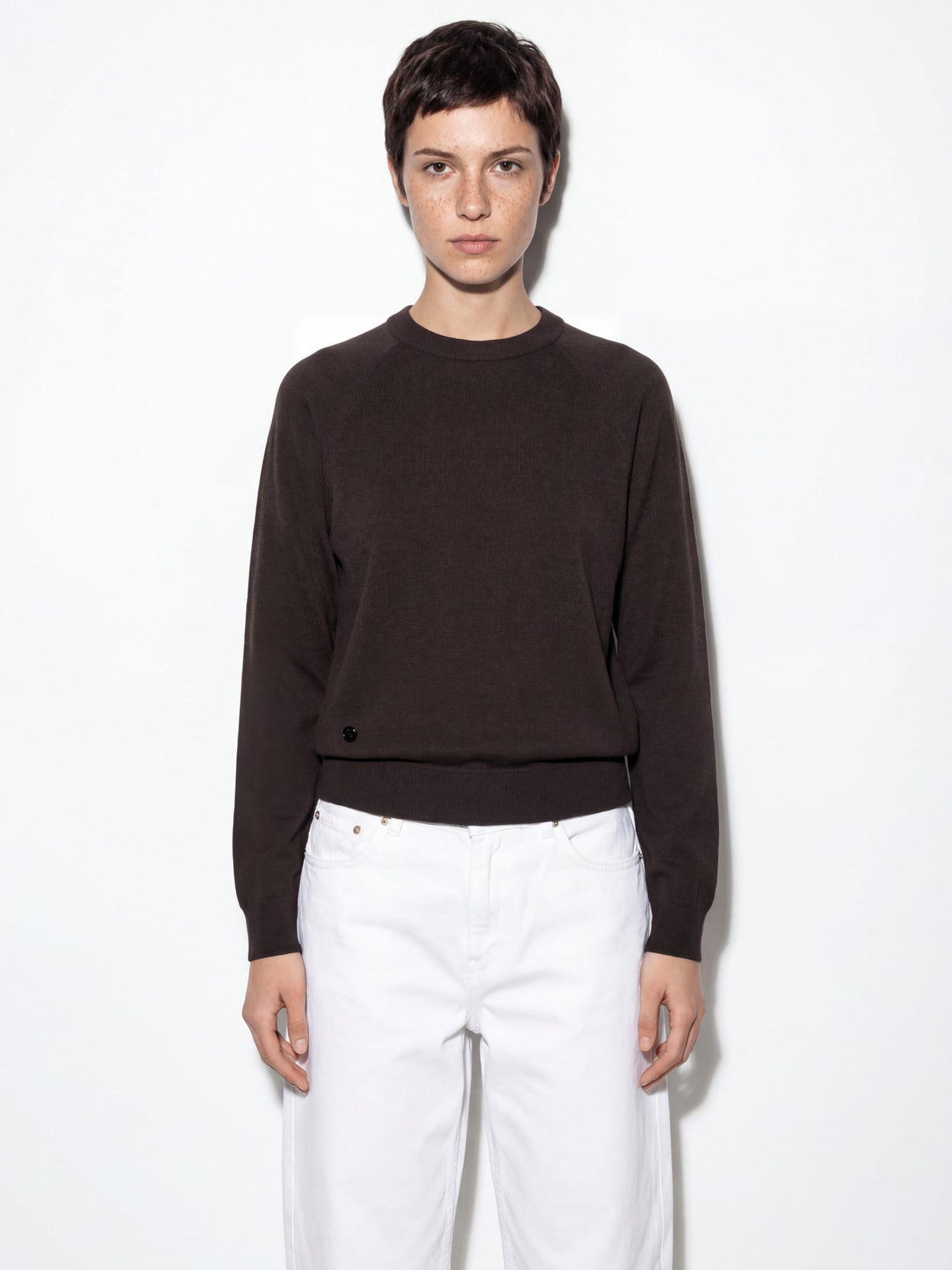 The Crewneck Light Anthracite Black Female Image