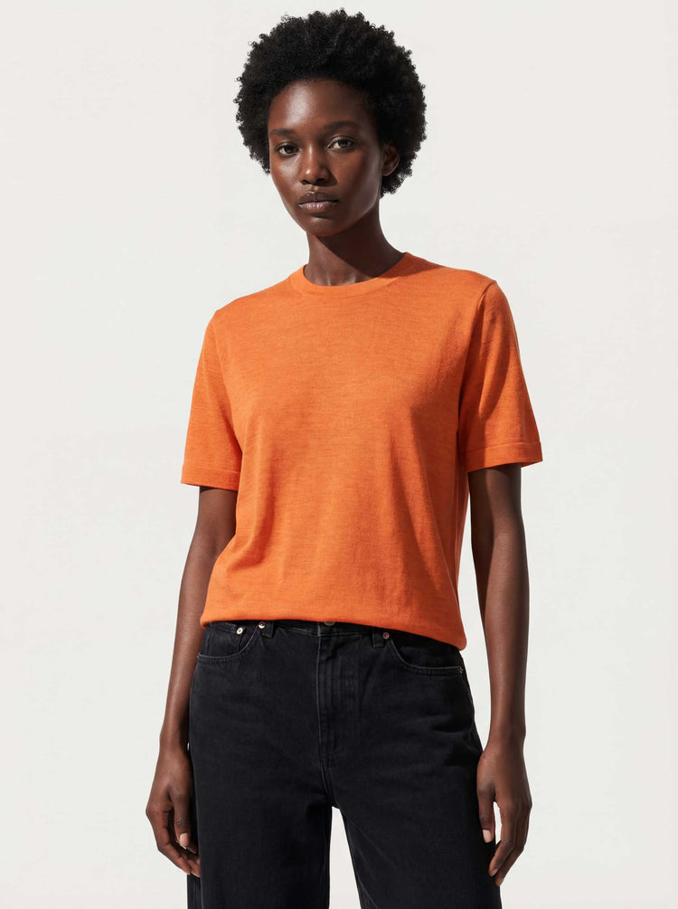 The Ultra-Light T-Shirt Burnt Orange Image