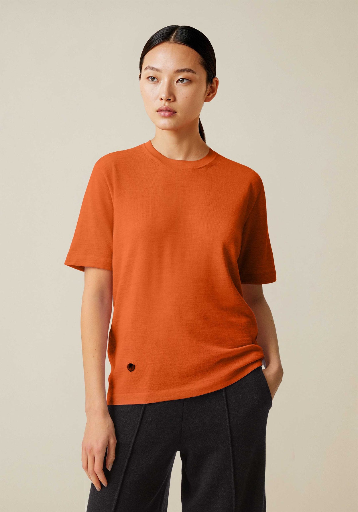 The Ultra-Light T-Shirt Burnt Orange Female Image