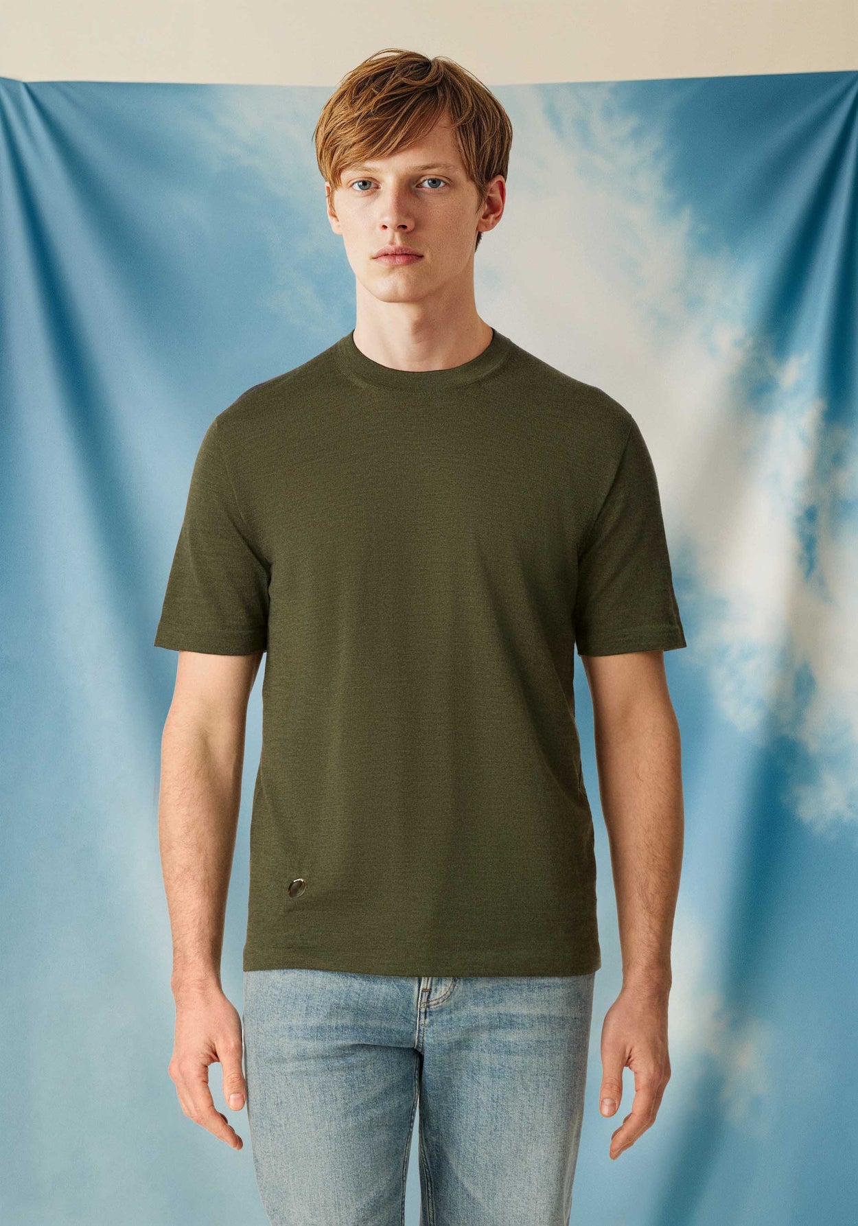The Ultra-Light T-Shirt Moss Green Male Image