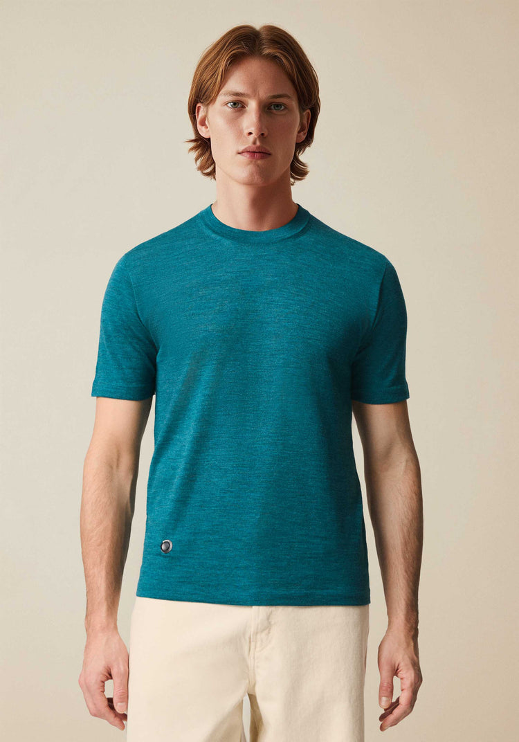 The Ultra-Light T-Shirt Teal Blue Image