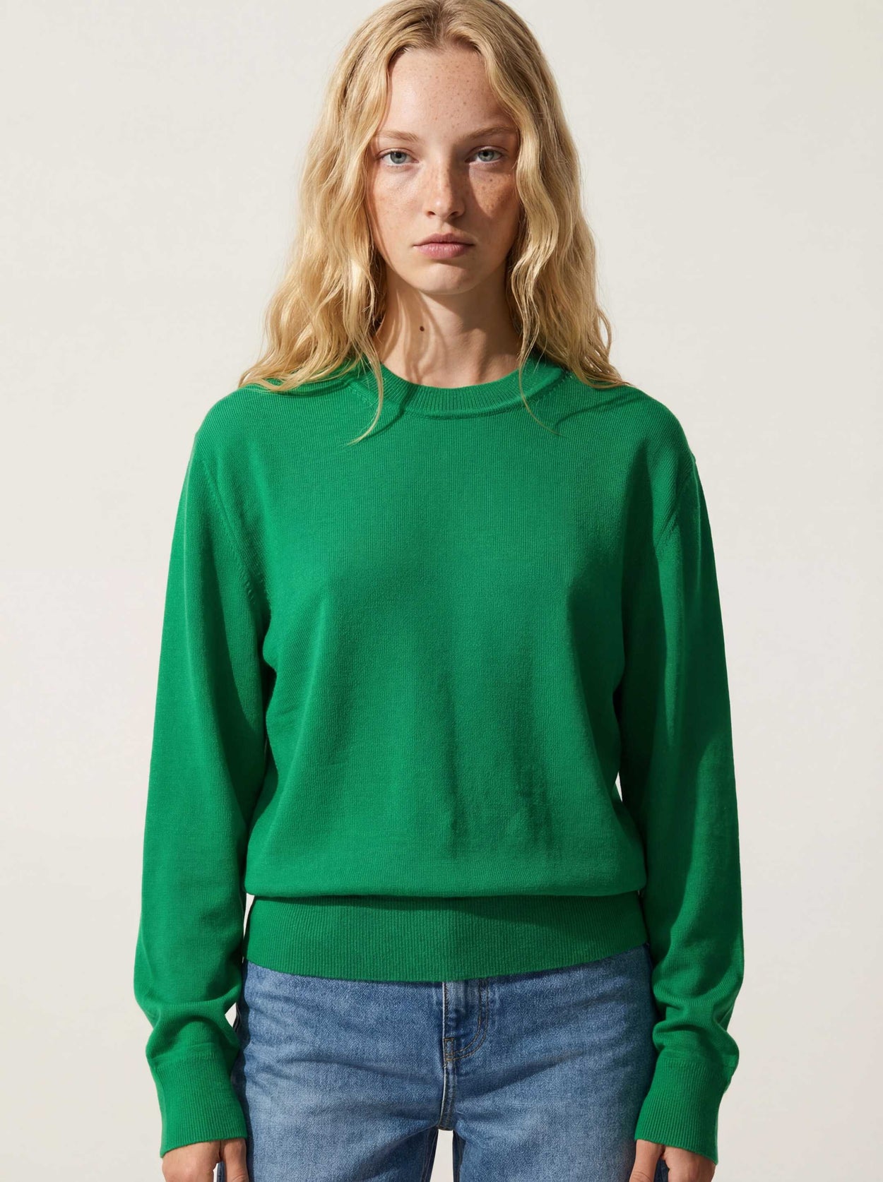 The Women's Fine Knit Crewneck Bottle Green Female Image