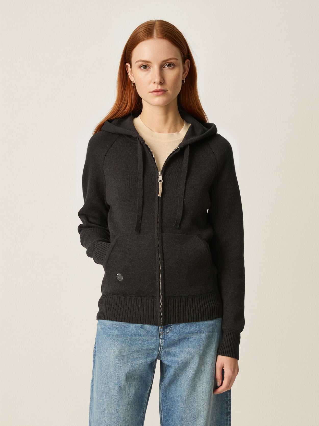 The Knitted Zip Hoodie Anthracite Black Female Image